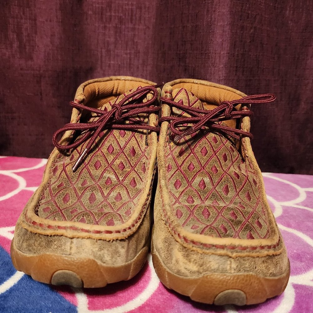 Twisted X Driving Moc